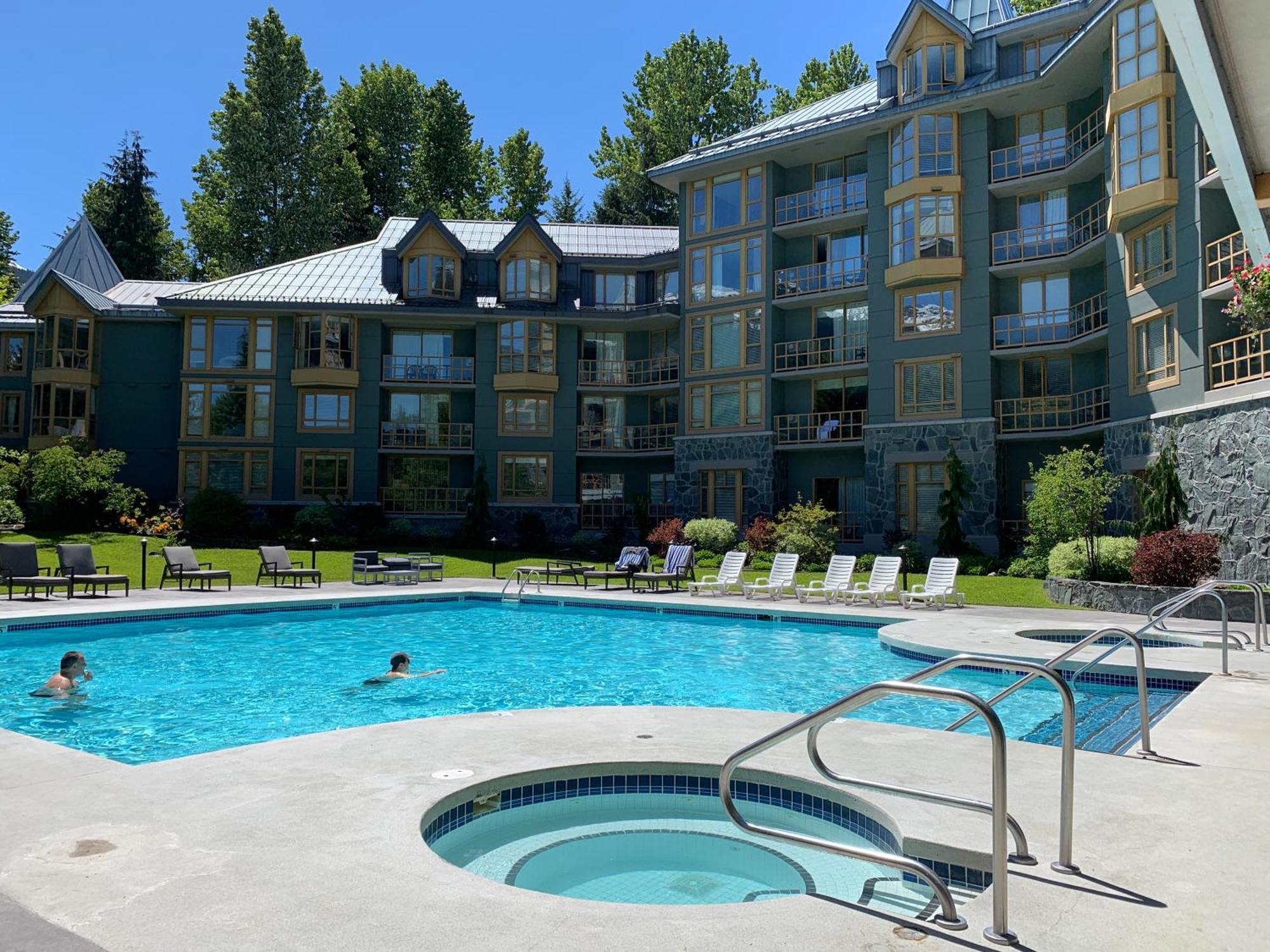 Spring Summer Special Cascade Lodge Suite Wifi 2 Hot Tubs Pool Gym Sauna Ski & Bike Storage Room Whistler Esterno foto