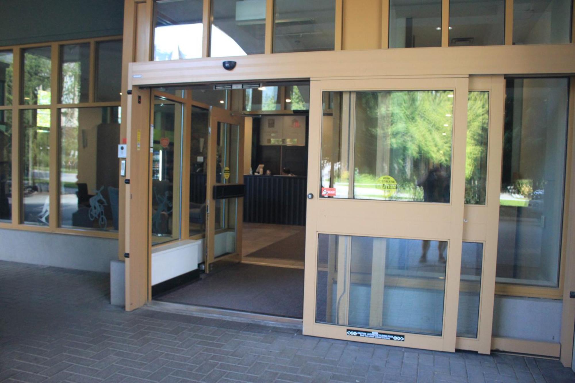 Spring Summer Special Cascade Lodge Suite Wifi 2 Hot Tubs Pool Gym Sauna Ski & Bike Storage Room Whistler Esterno foto